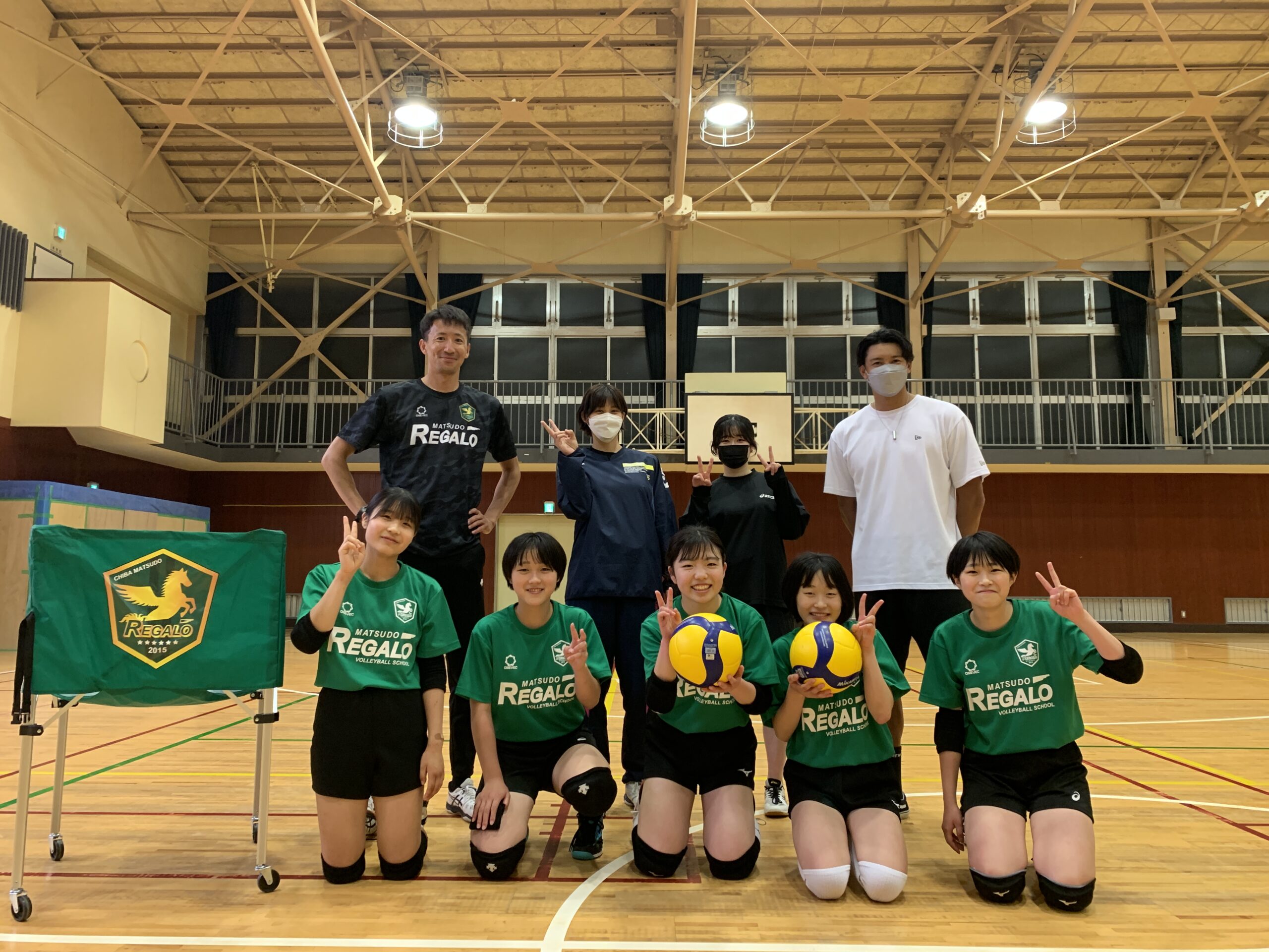 ビーチバレーボール日本代表の長谷川徳海選手と松戸レガロのスクール生
